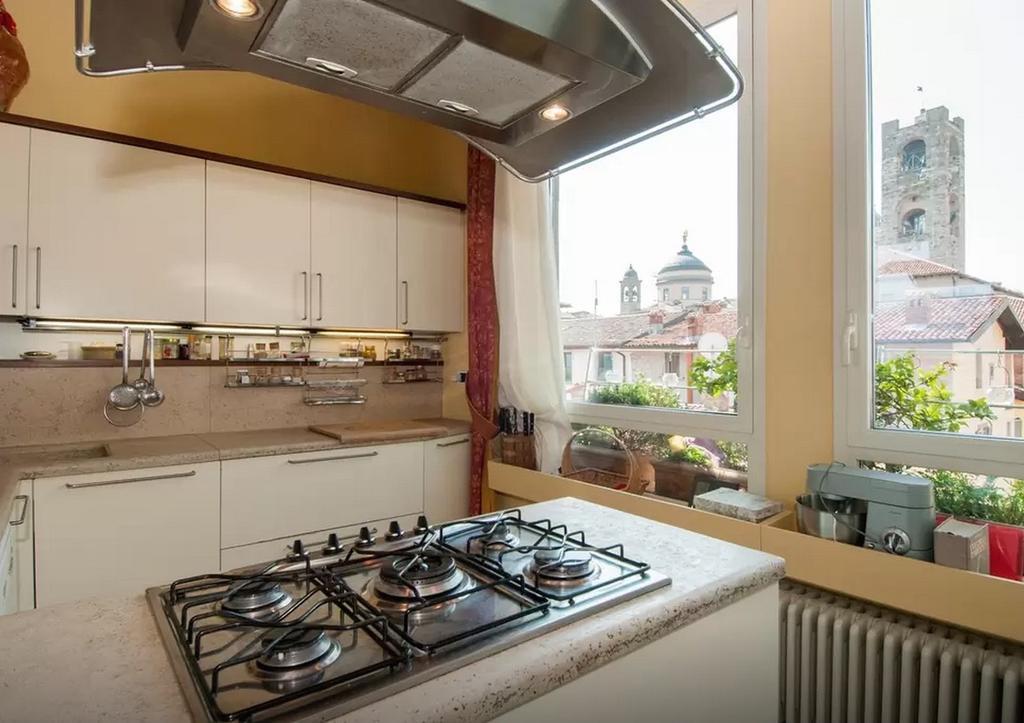 B&B La Torretta Di Via Tassis แบร์กาโม ภายนอก รูปภาพ